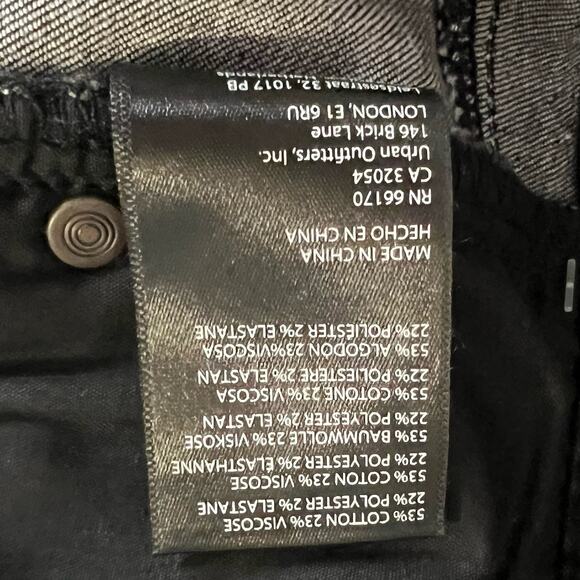 Urban Outfitters BDG Women's Jeans Size 32 Black Flare Legs Wide Waist Band - Picture 15 of 15